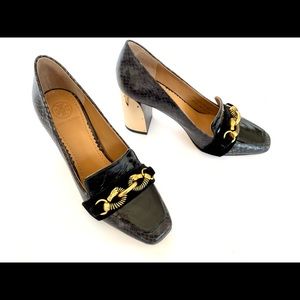New Tory Burch Jessa Pump Black Stamped Snake Printed Leather Size 5
